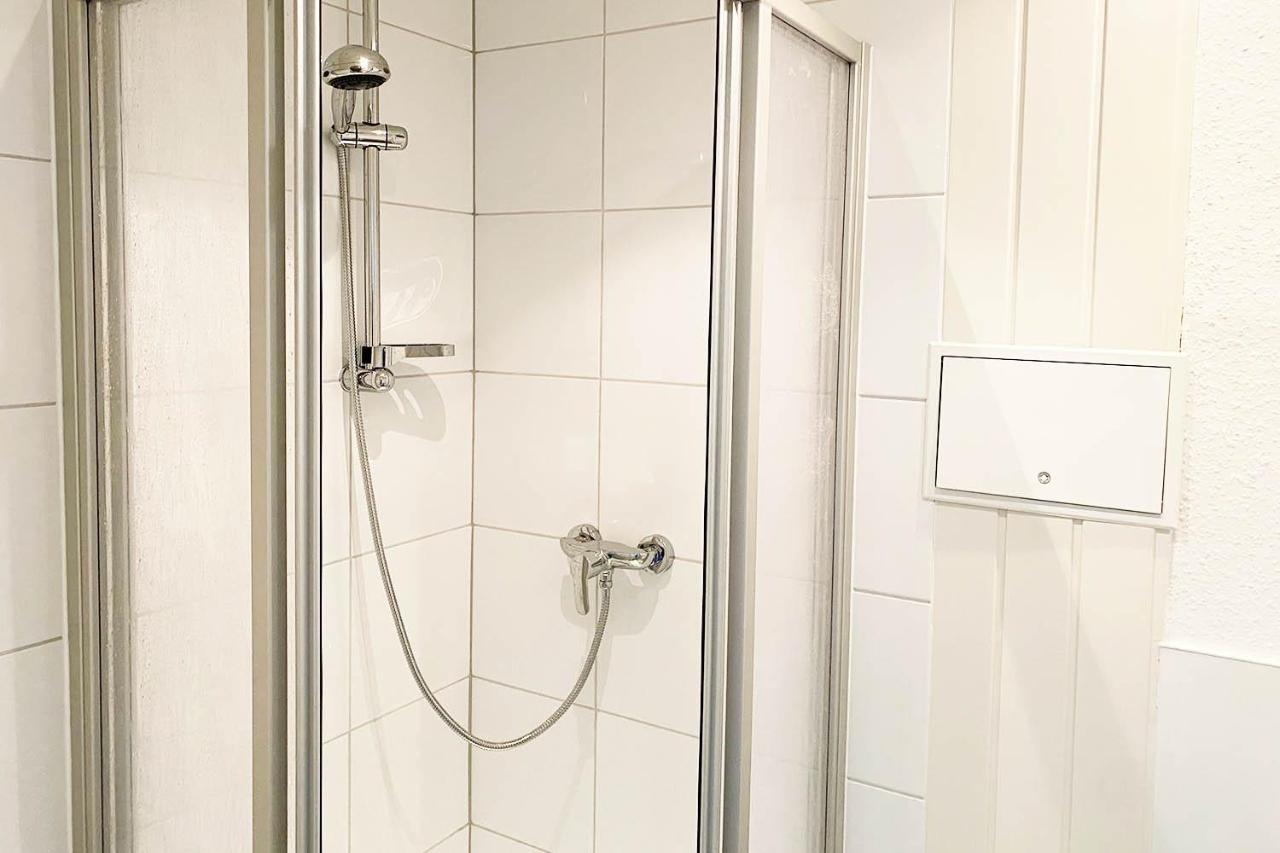Perfekt Fuer Monteure & Geschaeftsreisende In Bitterfeld, Naehe Chemiepark & Industriegebiet Apartment Luaran gambar